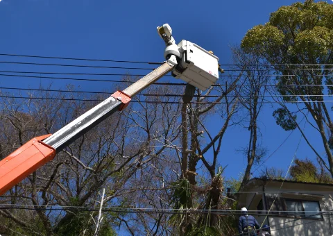 立地の都合上、重機の乗り入れが難しい